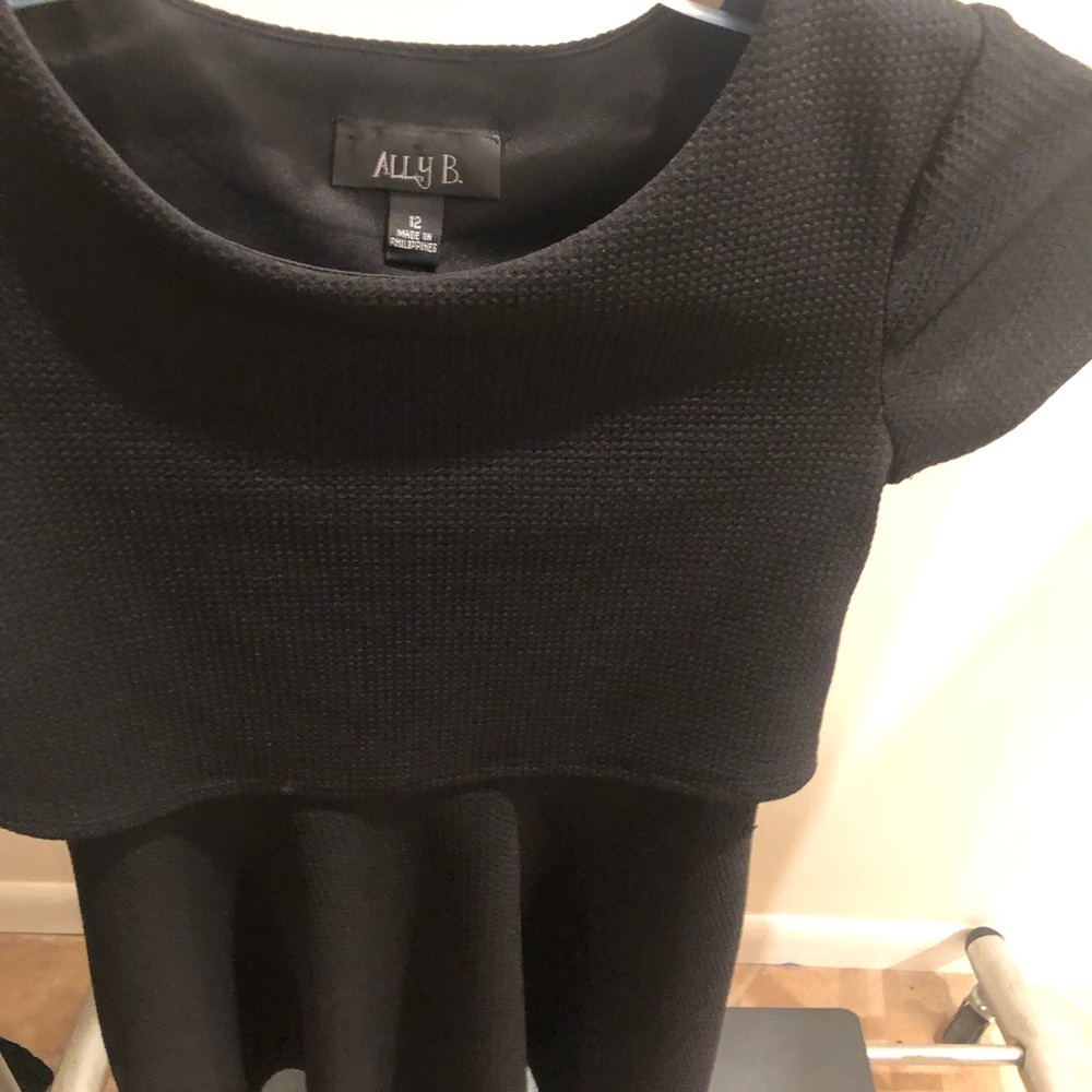 All B short sleeved dress-kids